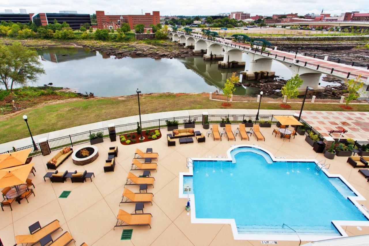 Courtyard By Marriott Columbus Phenix City Exterior foto